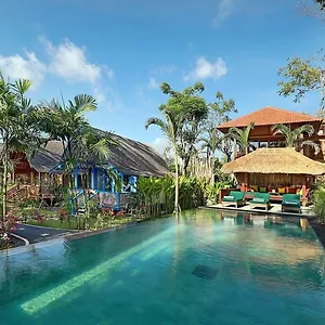 *** Parque de vacaciones Lumbung Indonesia